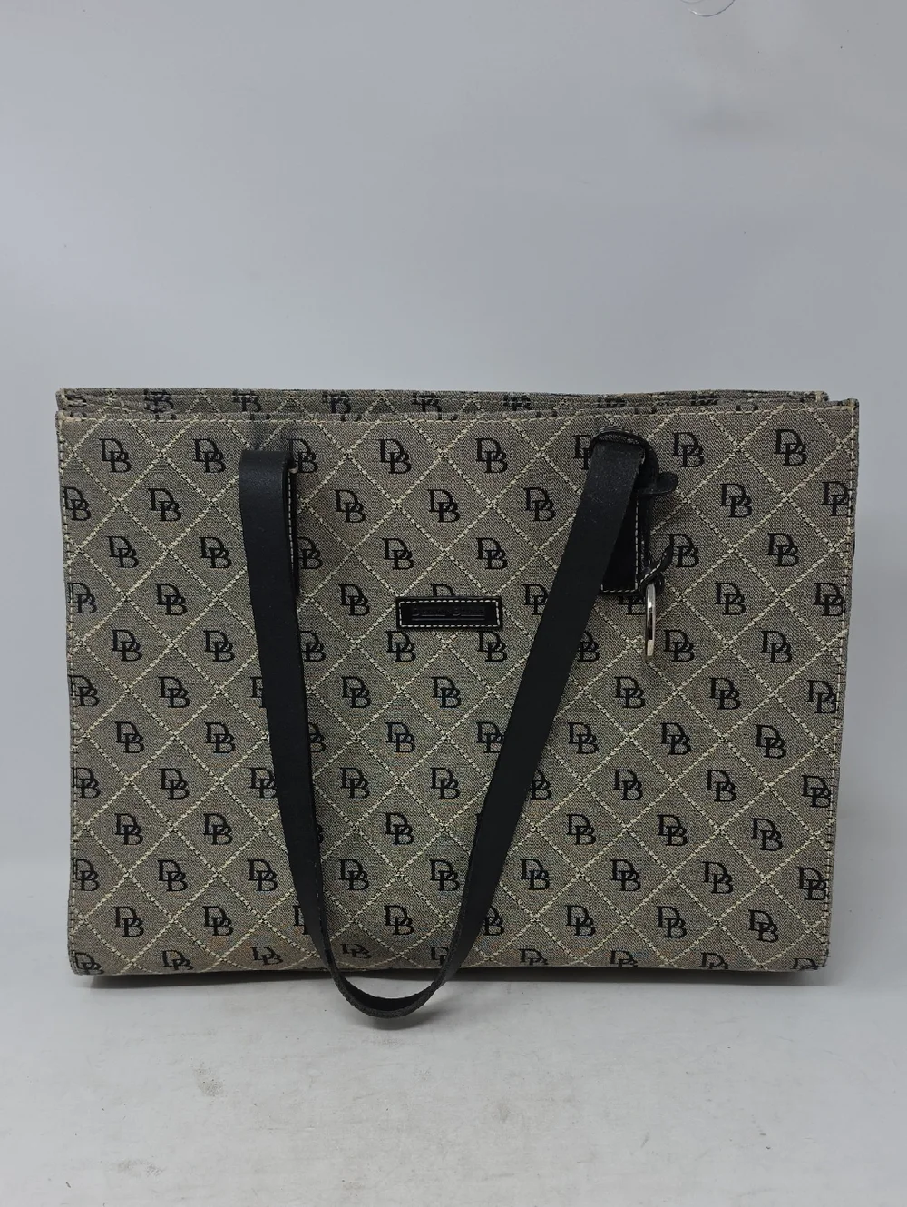 Dooney & Bourke Dooney & Bourke East West Tote Shoylder Bag
